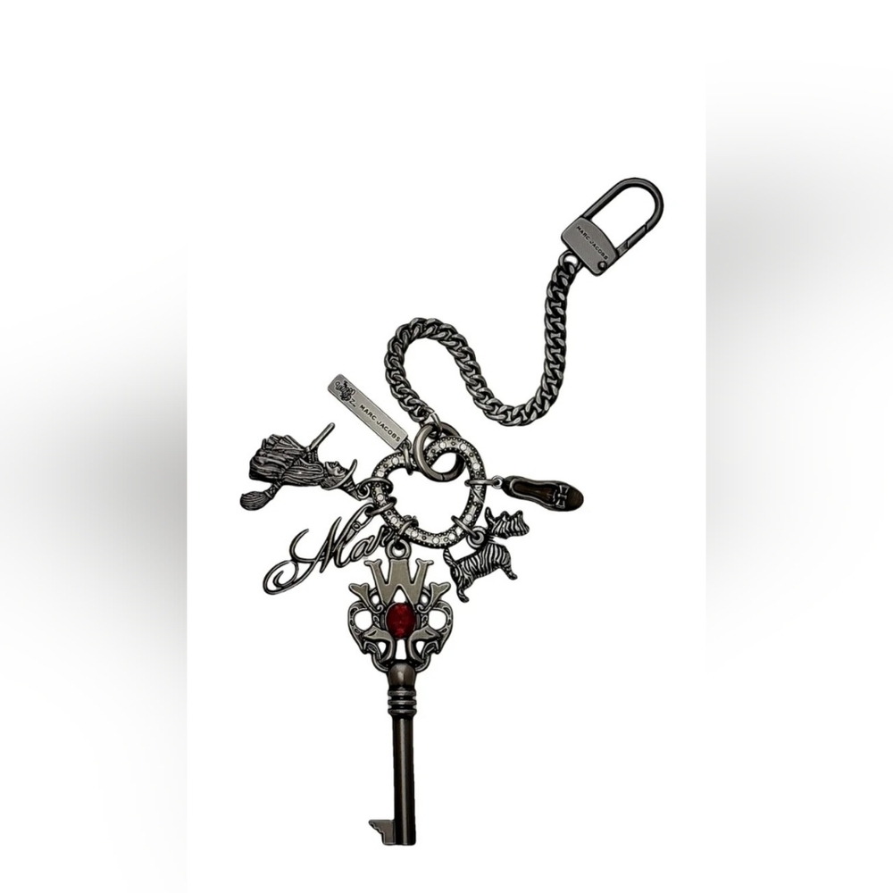 🧙MARC JACOBS X WIZARD OF OZ THE WICKED WITCH TOTE BAG+BAG CHARM - Picture 14 of 17